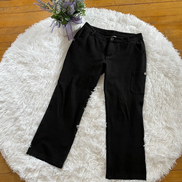 Duluth Trading Womens pants 8 active stretch black boot cut - Picture 1 of 6